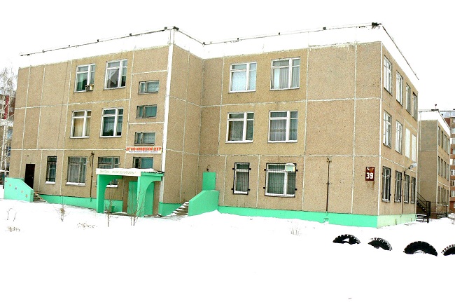2000-2008г.г. Здание ДЮЦ по адресу ул. Солнчная Поляна, 39